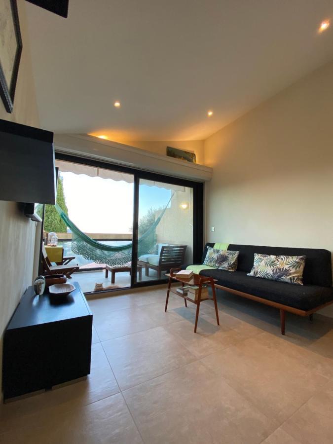 Vue A Gigaro, Apartment *